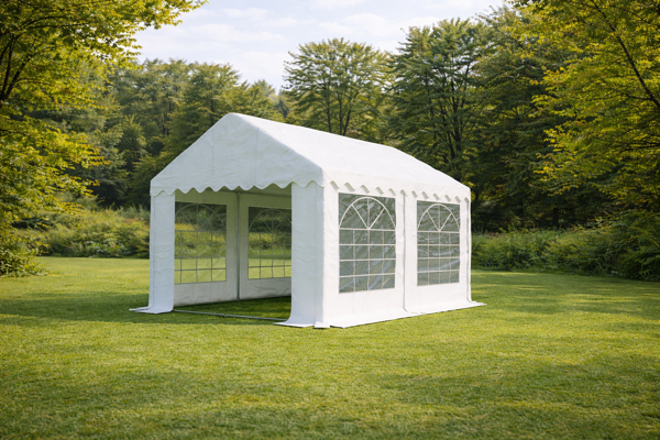 Záhradná párty stan Ambitent umiestnený v záhrade záhrade